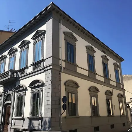 Lux Palace Prime Apartment Florence